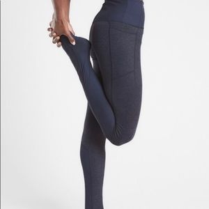 Athleta Exhale Heel Tight Legging Navy Blue Medium